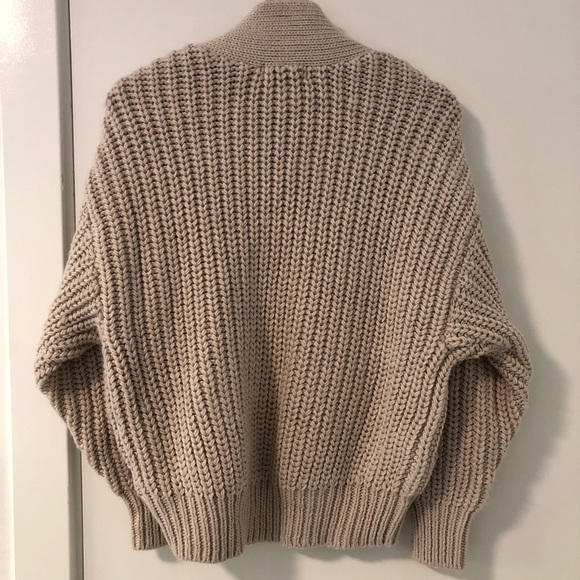H&M Chunky Knit Cardigan - Picture 2 of 7
